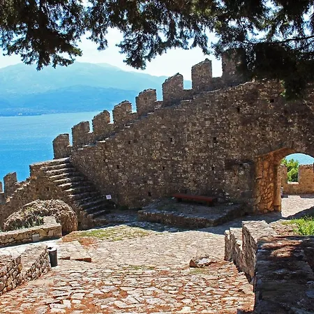 Cervantes Nafpaktos Exterior foto